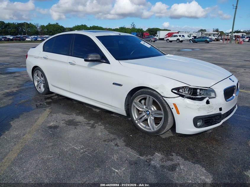 Vin: wba5b1c58ed480802, lot: 44696895, bmw 535i 2014 img_1