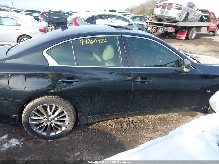 2018 Infiniti Q50 3.0T Luxe VIN: JN1EV7AR3JM430566 Lot: 44200982