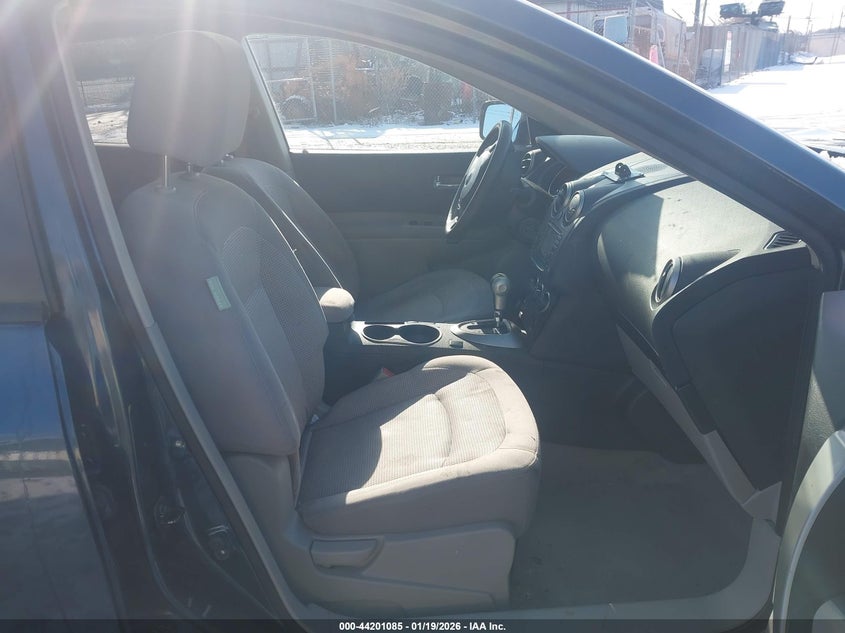 2013 Nissan Rogue Sv