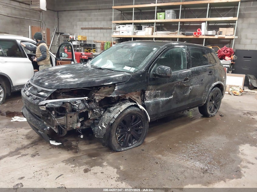 2024 Mitsubishi Outlander Sport 2.0 Le Awc