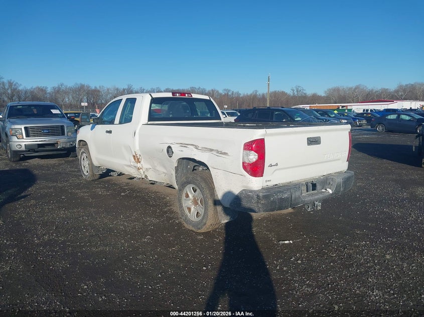 2017 Toyota Tundra Sr 5.7L V8