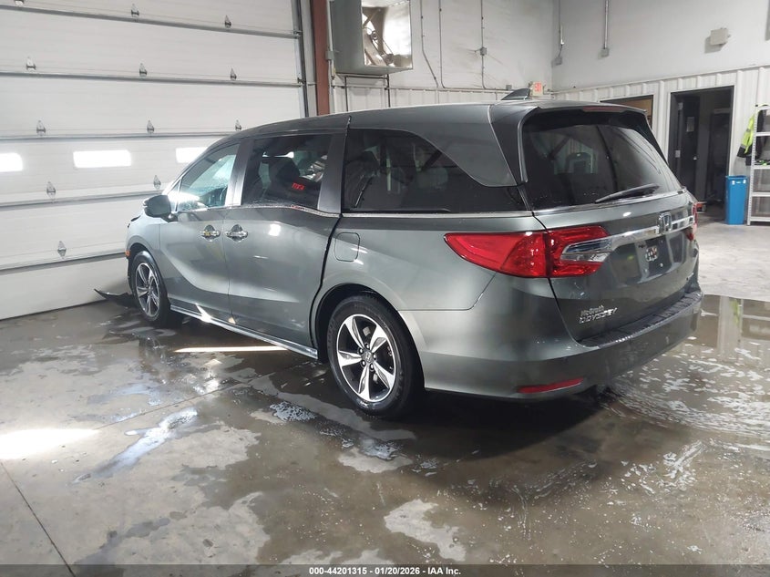 2018 Honda Odyssey Touring