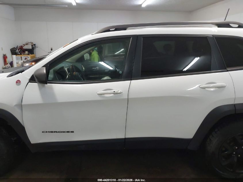 2016 Jeep Cherokee Trailhawk VIN: 1C4PJMBS4GW157247 Lot: 44201318