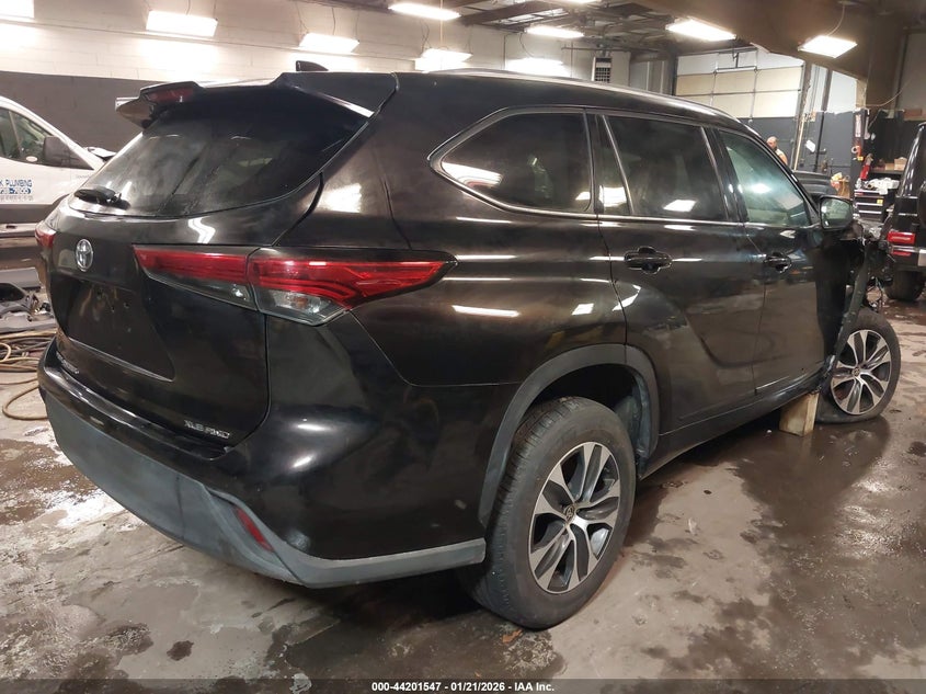 2021 Toyota Highlander Xle