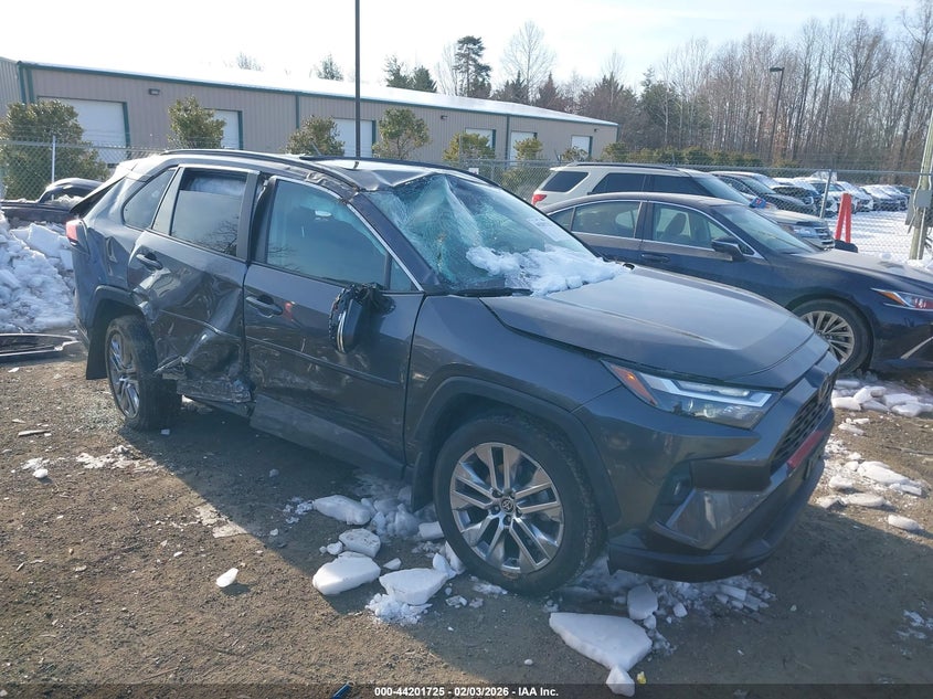 2024 Toyota Rav4 Xle Premium