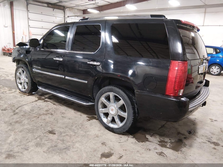 2007 Cadillac Escalade Standard