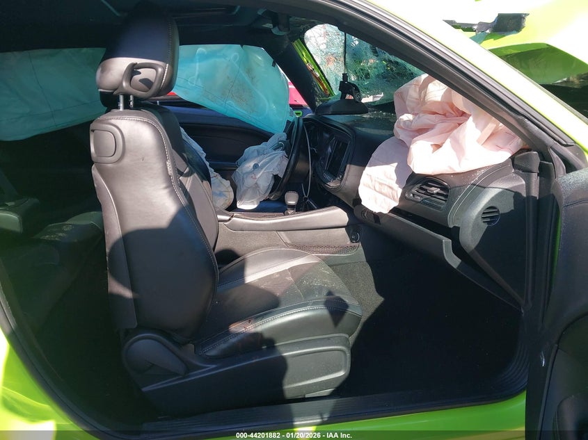 2023 Dodge Challenger Sxt