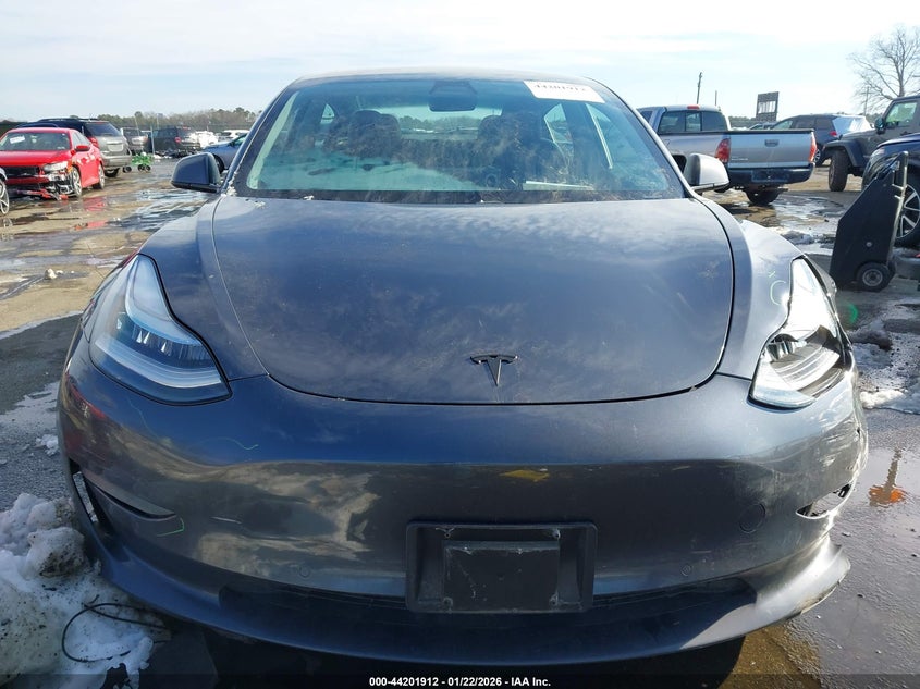 2019 Tesla Model 3 Long Range/Performance VIN: 5YJ3E1EB2KF520722 Lot: 44201912