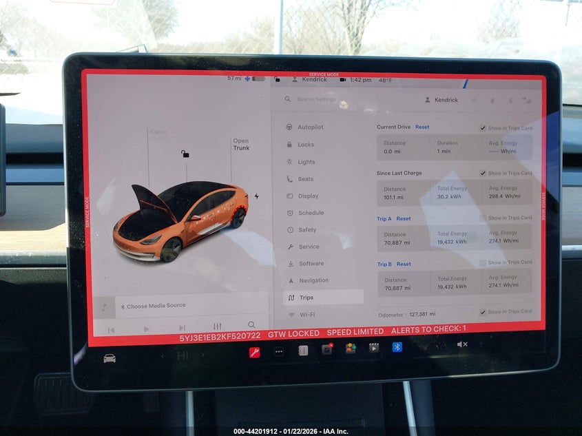 2019 Tesla Model 3 Long Range/Performance VIN: 5YJ3E1EB2KF520722 Lot: 44201912