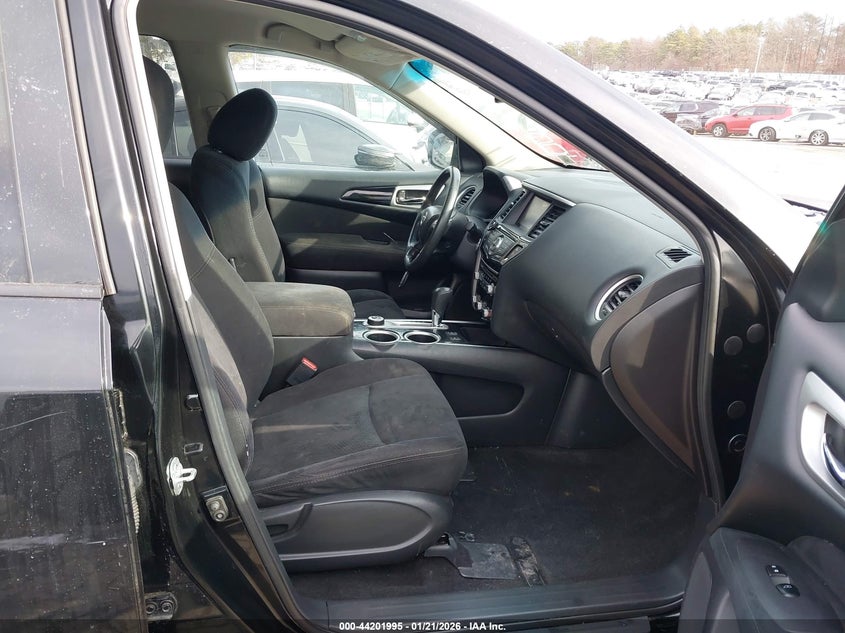 2016 Nissan Pathfinder Platinum/S/Sl/Sv