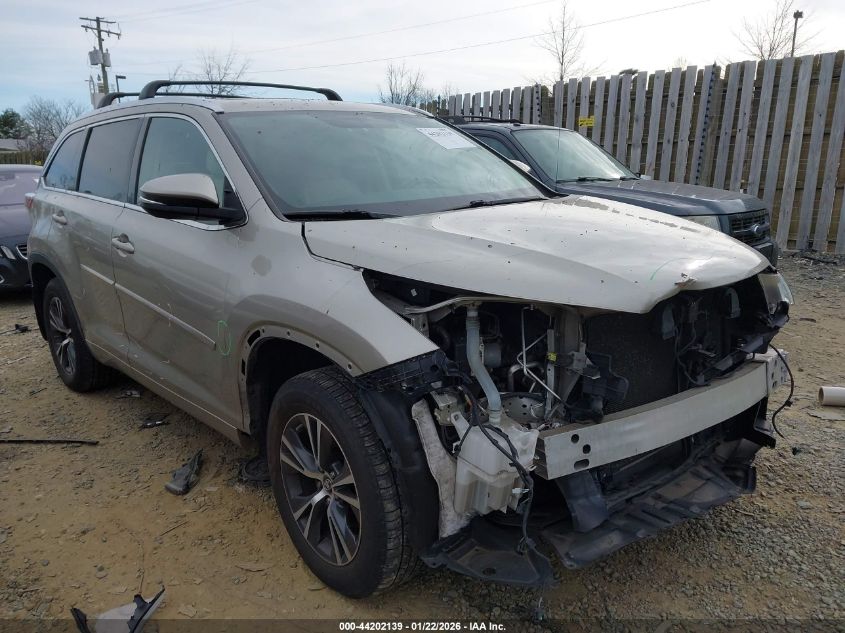 2016 Toyota Highlander