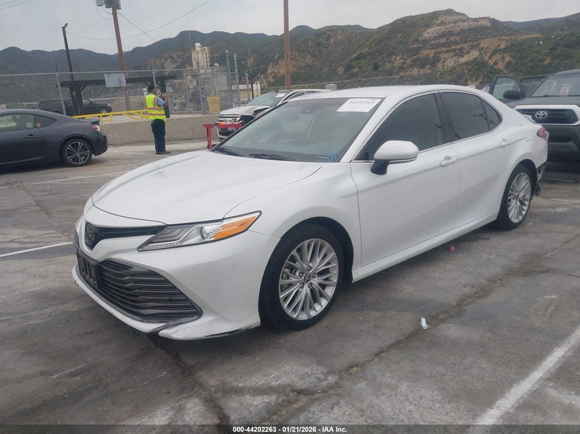 2020 Toyota Camry Xle