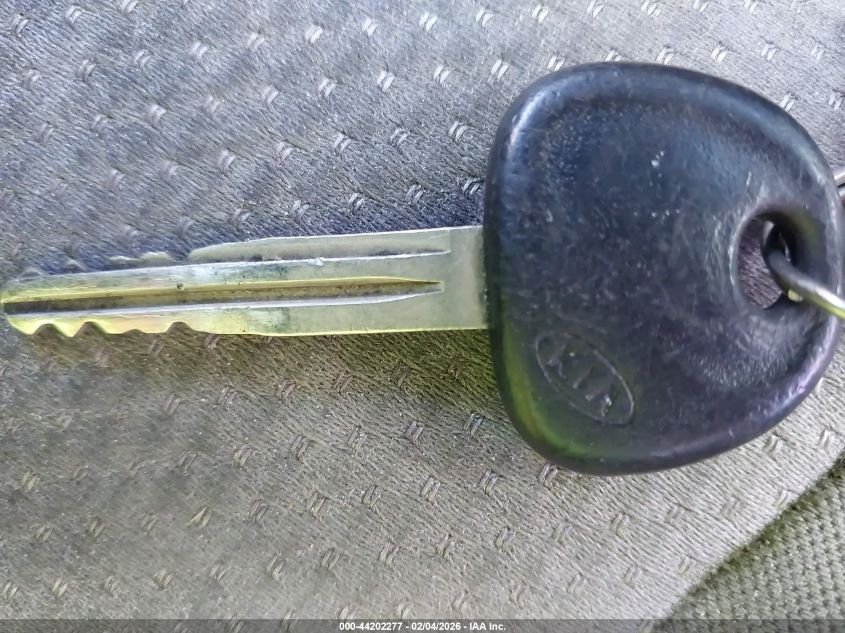 2010 Kia Forte Lx VIN: KNAFT4A24A5249637 Lot: 44202277