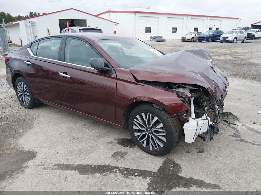 2024 Nissan Altima Sv Fwd, Левый перёд, IAAI, VIN 1N4BL4DV0RN334273
