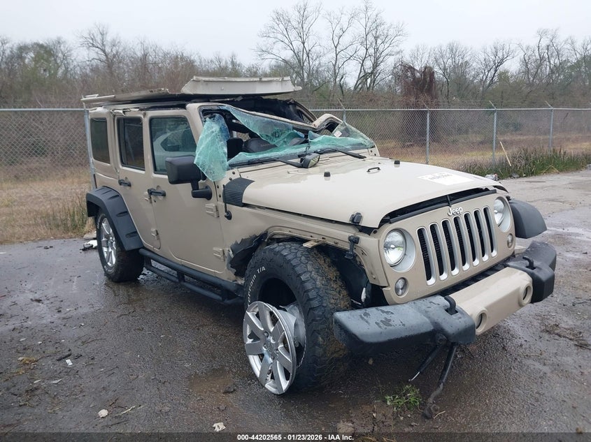 2016 Jeep Wrangler Unlimited Sahara
