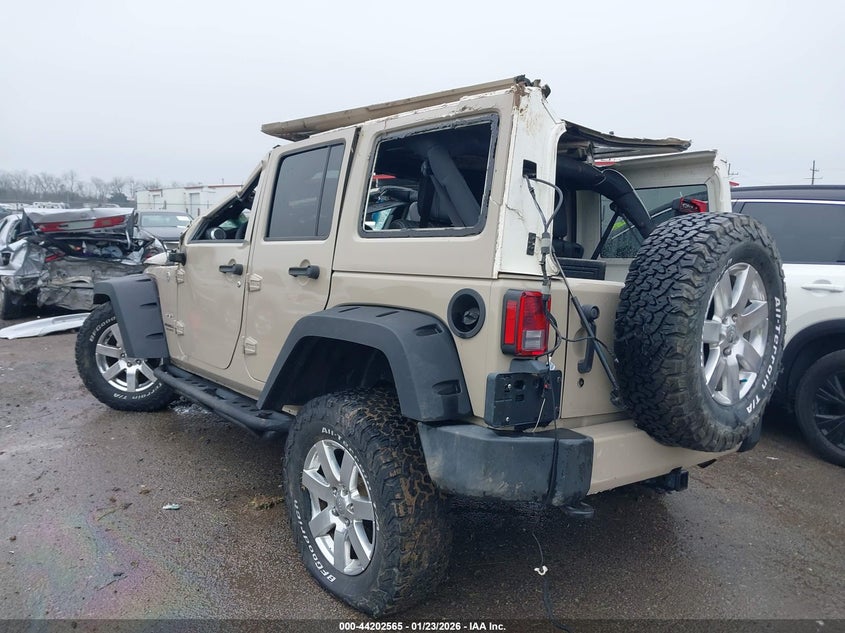 2016 Jeep Wrangler Unlimited Sahara