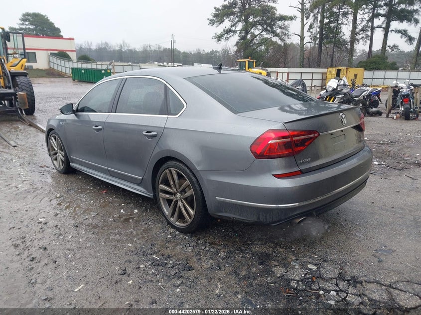 2017 Volkswagen Passat 1.8T R-Line