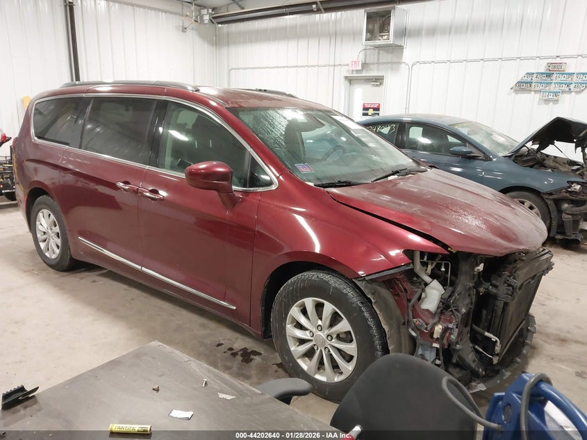 2018 Chrysler Pacifica Touring L Plus