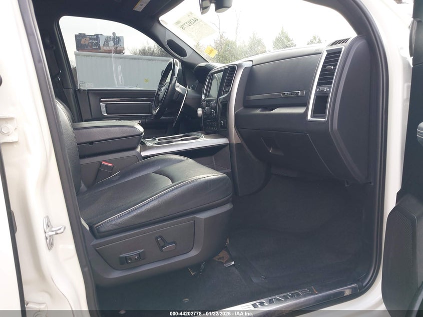 2017 Ram 1500 Limited 4X4 5'7 Box