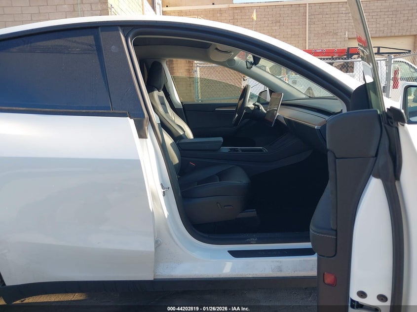 2023 Tesla Model Y Performance Dual Motor All-Wheel Drive