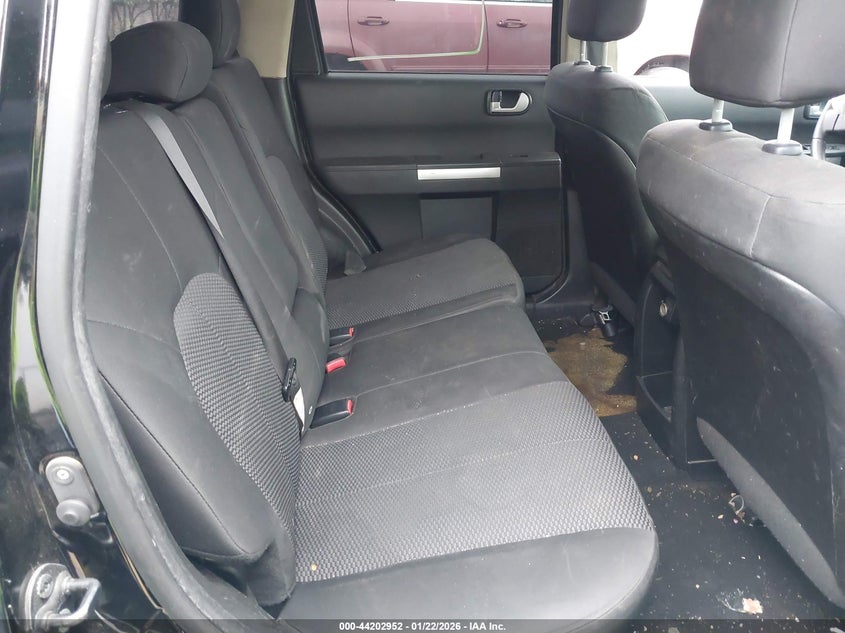 2011 Mitsubishi Endeavor VIN: 4A4JN2AS0BE025867 Lot: 44202952