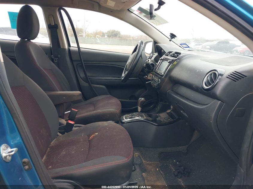 VIN ML32F4FJ5LHF13500 2020 MITSUBISHI MIRAGE G4 LE/SE