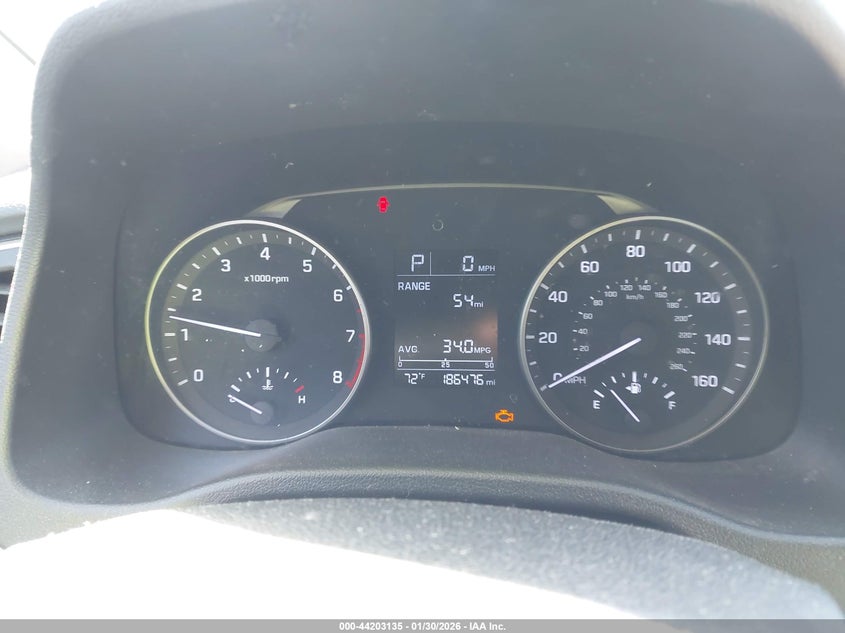 VIN KMHD84LF4HU271497 2017 HYUNDAI ELANTRA SE