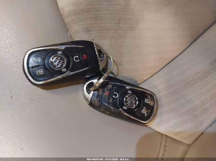 2017 Buick Envision Preferred VIN: LRBFXASA2HD110844 Lot: 44203148