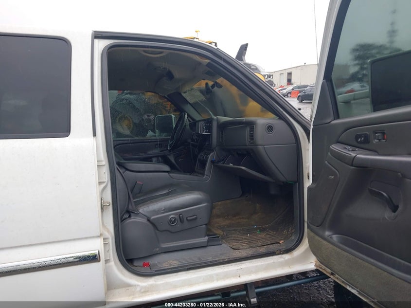 2005 GMC Sierra 2500Hd Slt