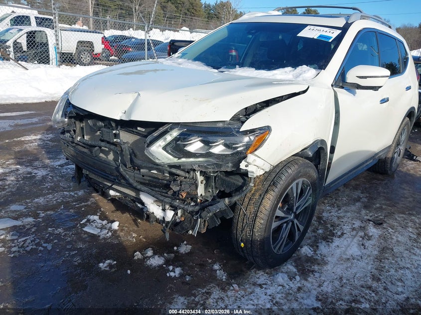 2017 Nissan Rogue Sl