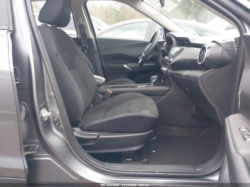 VIN 3N1CP5CVXPL568544 2023 NISSAN KICKS SV XTRONIC CVT