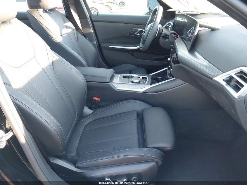 2025 BMW 330I xDrive