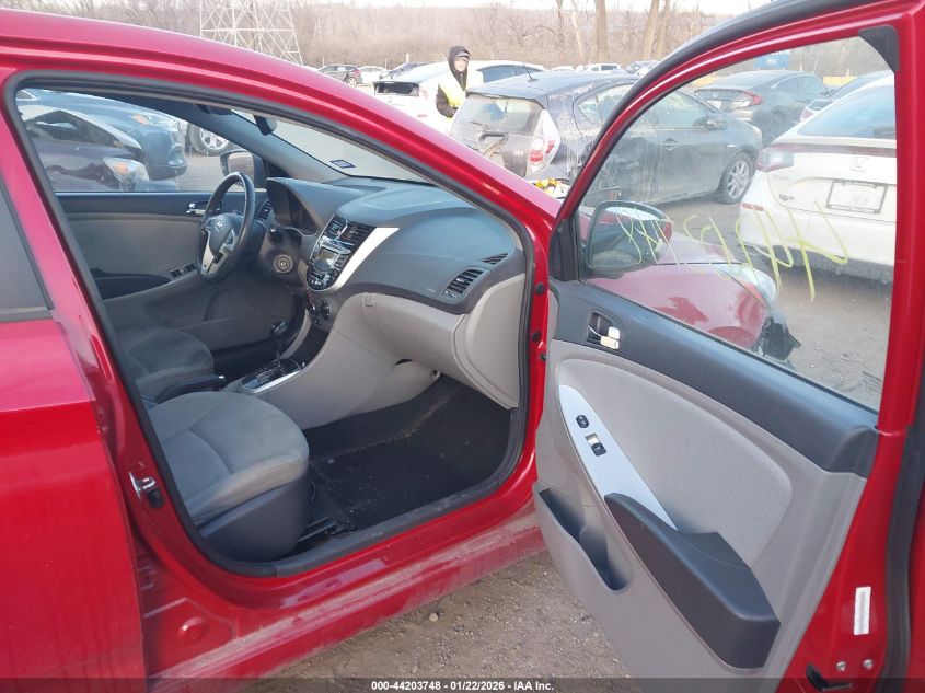 2013 Hyundai Accent Se