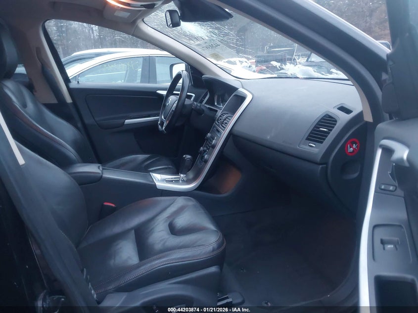 2012 Volvo Xc60 3.2 Premier