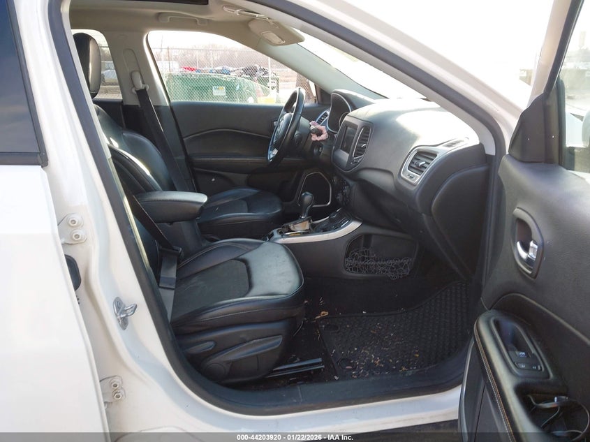 2020 Jeep Compass Sun And Safety 4X4