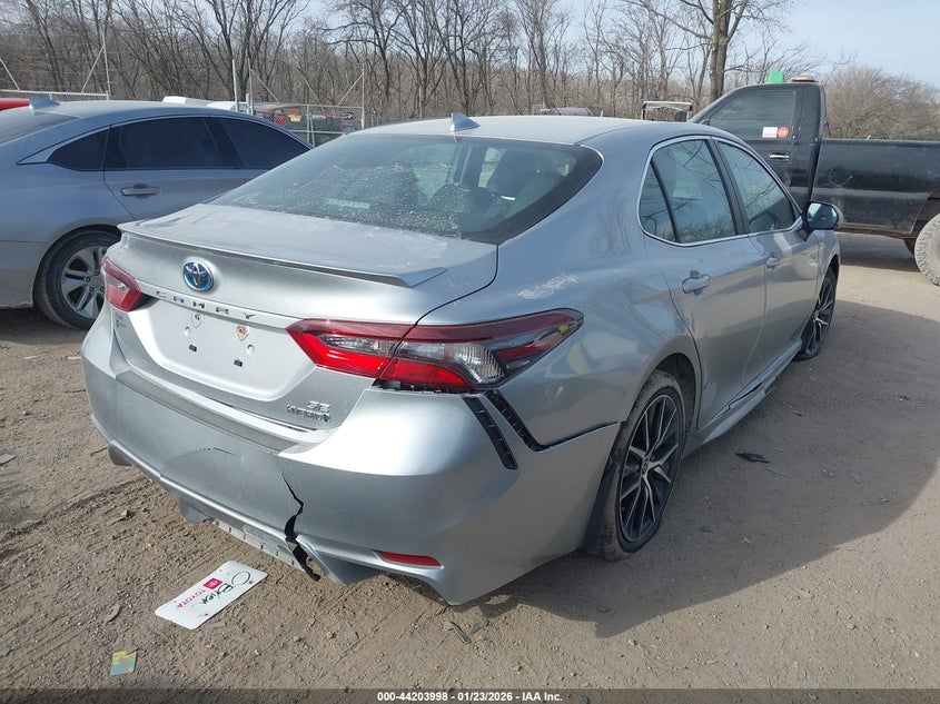 2022 Toyota Camry Se Hybrid