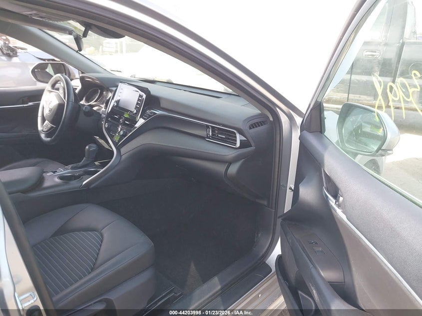 2022 Toyota Camry Se Hybrid