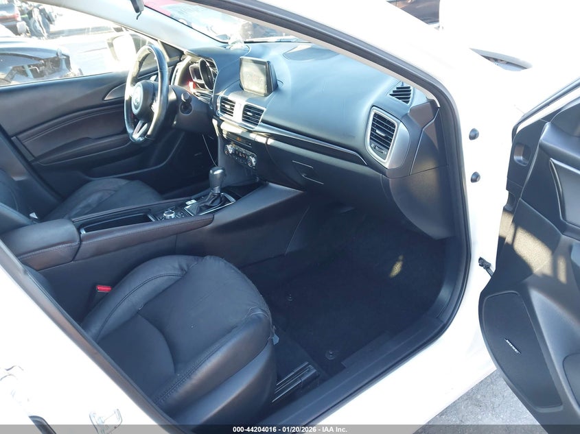 2018 Mazda Mazda3 Grand Touring