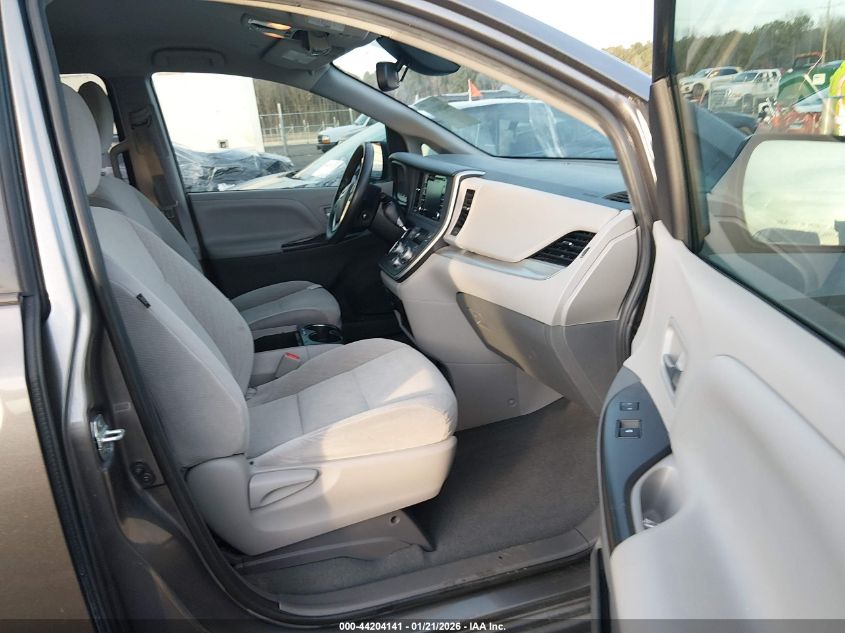 2020 Toyota Sienna Le