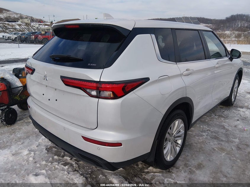 2024 Mitsubishi Outlander Es 2.5 S-Awc