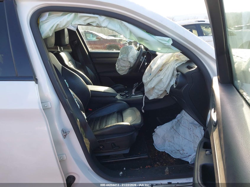 2018 Alfa Romeo Stelvio Ti Sport Awd