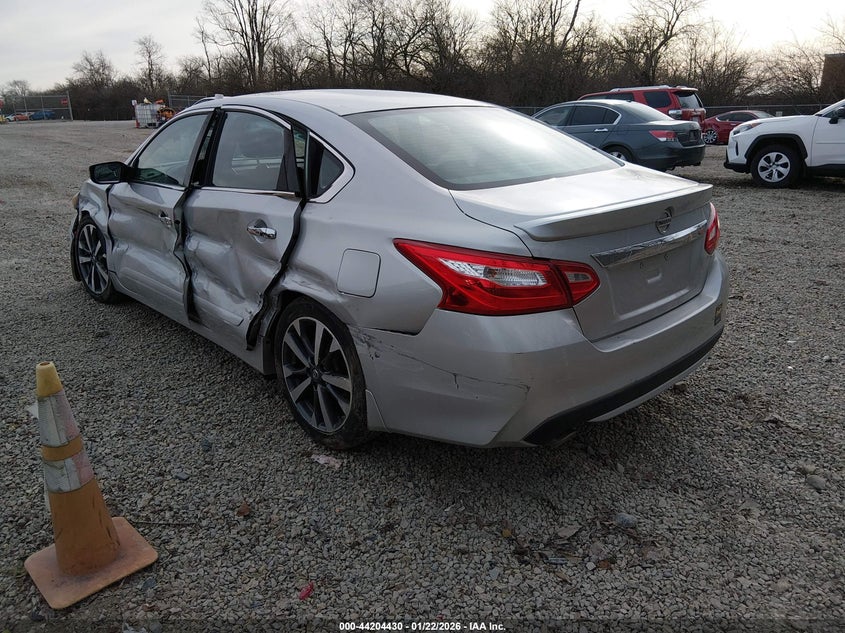 2016 Nissan Altima 2.5 Sr