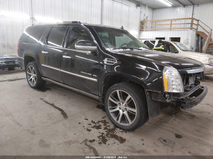 2013 Cadillac Escalade Esv Platinum Edition