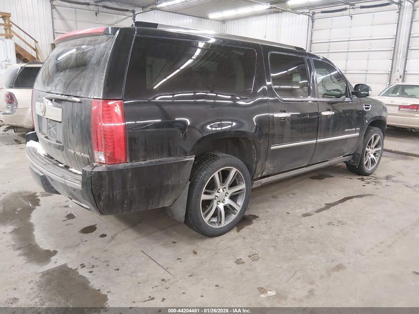 2013 Cadillac Escalade Esv Platinum Edition