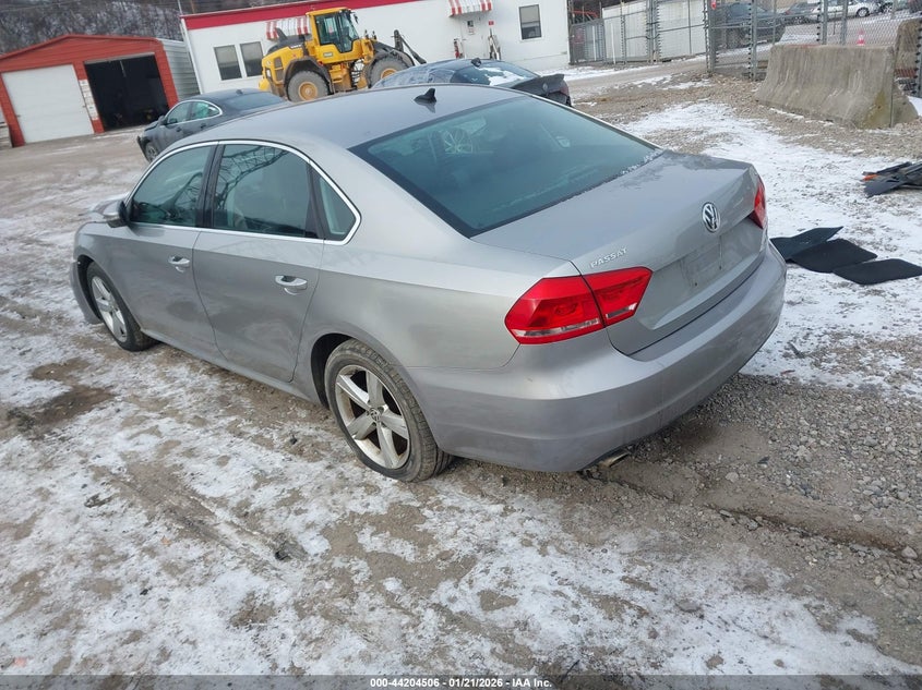 2012 Volkswagen Passat 2.5L Se