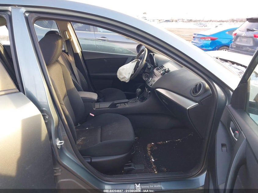 2013 Mazda Mazda3 I Sv