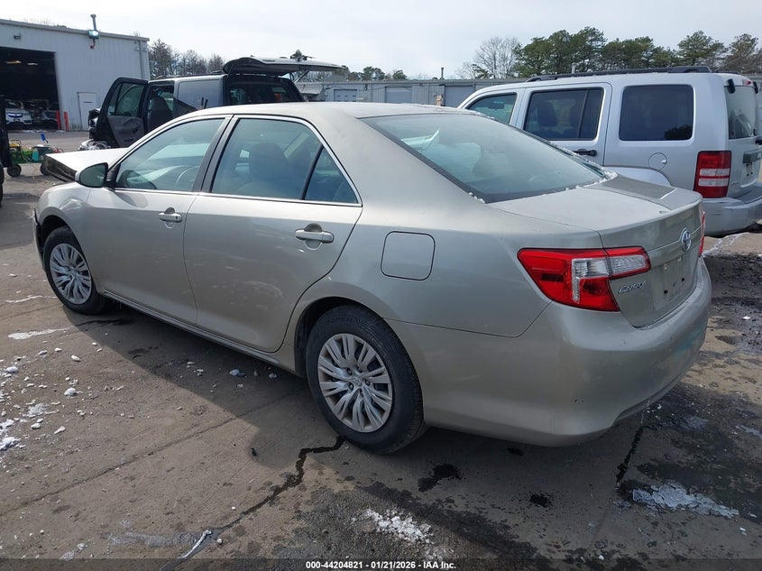 2014 Toyota Camry Le