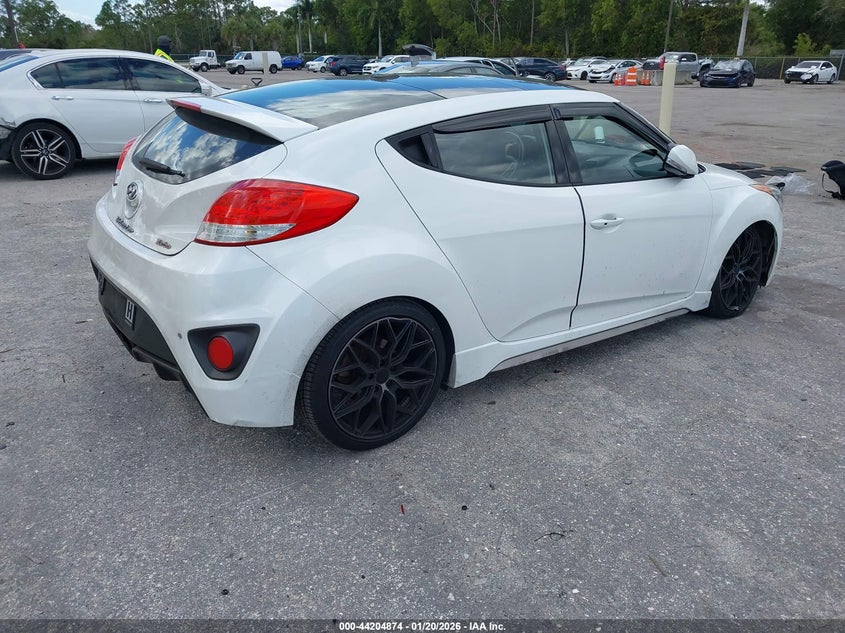 2016 Hyundai Veloster Turbo