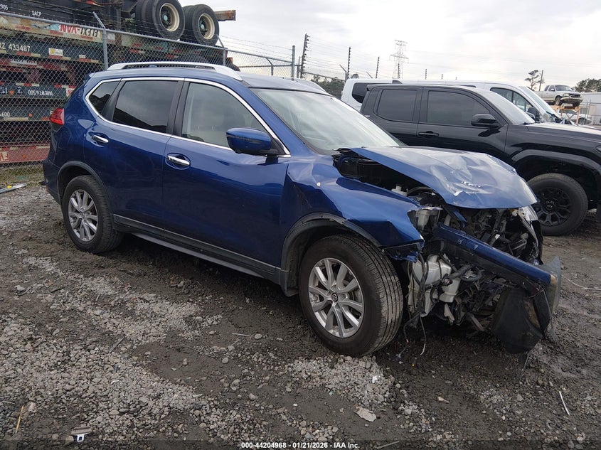 2017 Nissan Rogue Sv