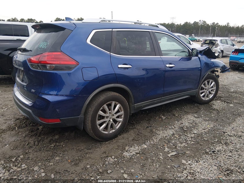 2017 Nissan Rogue Sv
